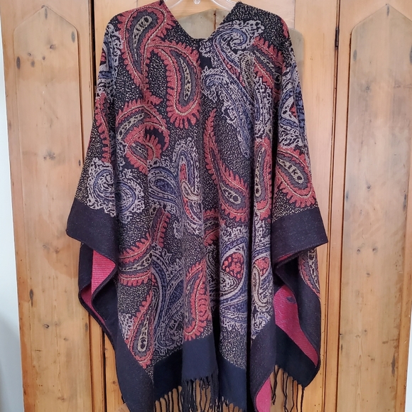 SOFT SURROUNDINGS Fringed Poncho / Ruana / Wrap - Picture 2 of 9